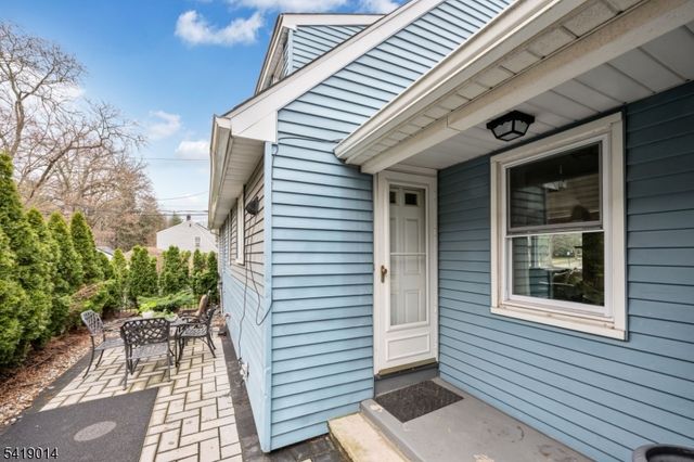 347 Gilbert St, Ridgewood Village, NJ 07450