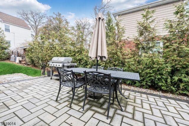 347 Gilbert St, Ridgewood Village, NJ 07450