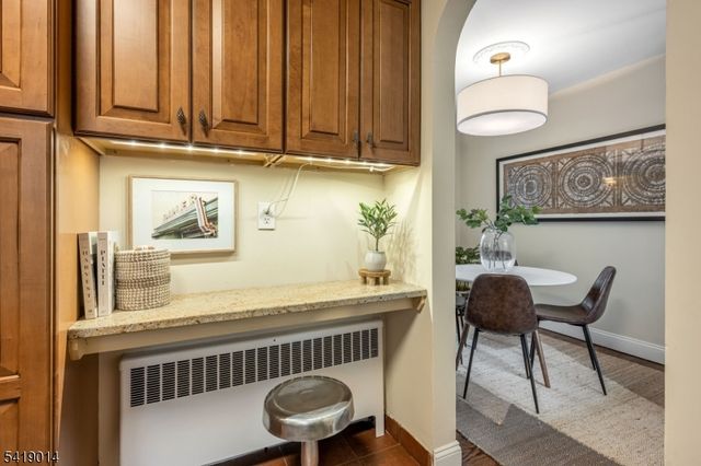 347 Gilbert St, Ridgewood Village, NJ 07450