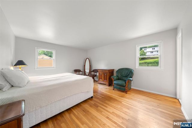 89A Forsythia, Paramus, NJ 07652