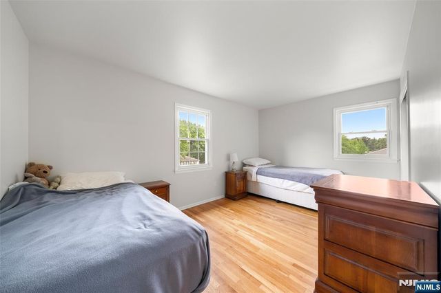 89A Forsythia, Paramus, NJ 07652