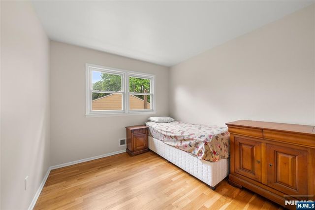 89A Forsythia, Paramus, NJ 07652