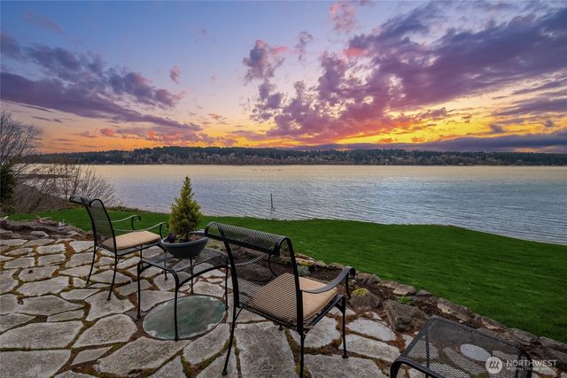 15550 Sandy Hook Rd NE, Poulsbo, WA 98370