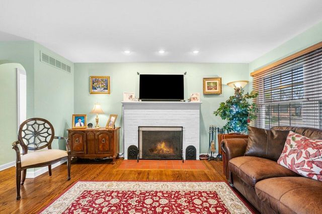 614 S Mechanic Street, Berrien Springs Vllg, MI 49103