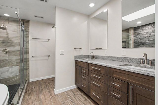 1104 Burlington Beach Road, Valparaiso, IN 46383