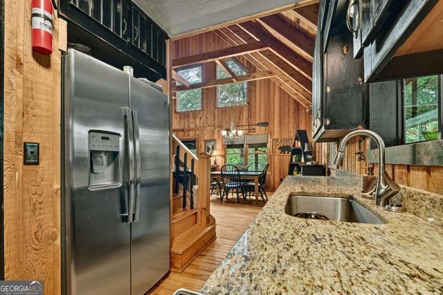 246 Uphill Road, Blue Ridge, GA 30513