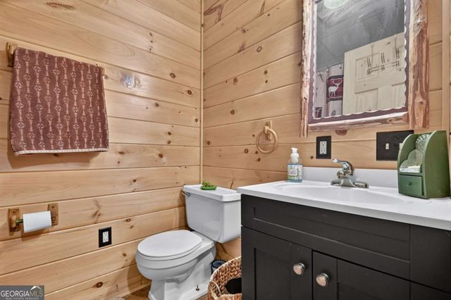 246 Uphill Road, Blue Ridge, GA 30513