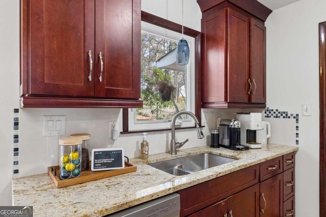 254 Devant Place SW, Lilburn, GA 30047