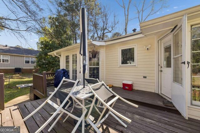 254 Devant Place SW, Lilburn, GA 30047