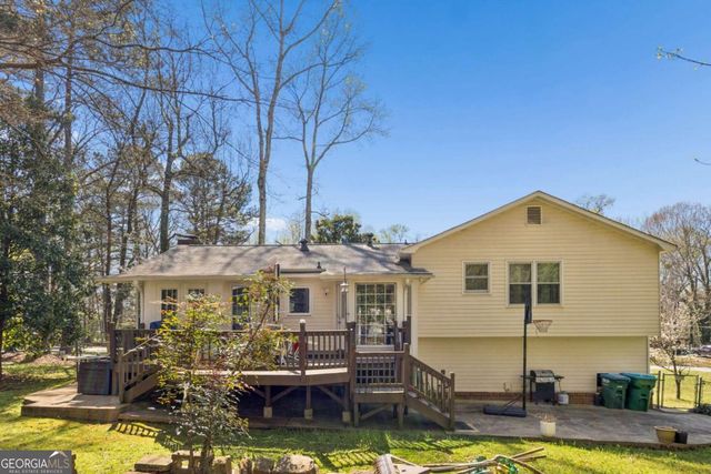 254 Devant Place SW, Lilburn, GA 30047