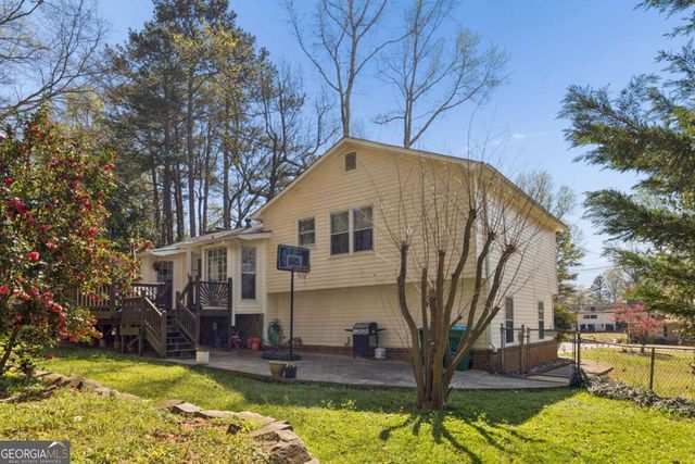 254 Devant Place SW, Lilburn, GA 30047