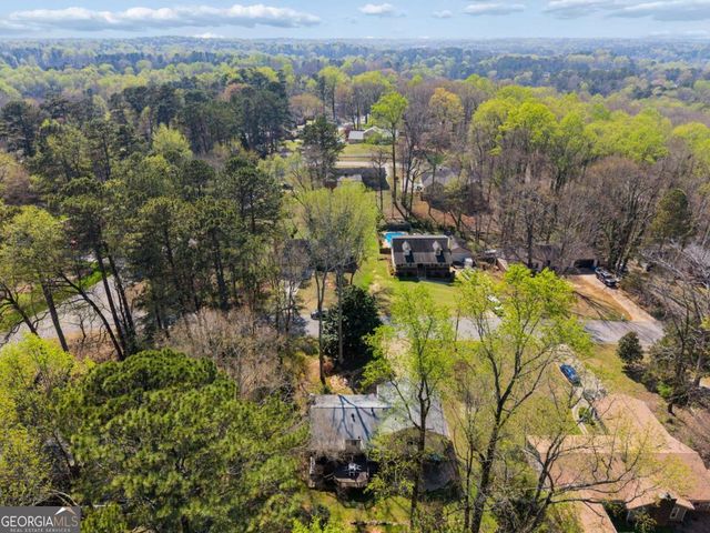 254 Devant Place SW, Lilburn, GA 30047