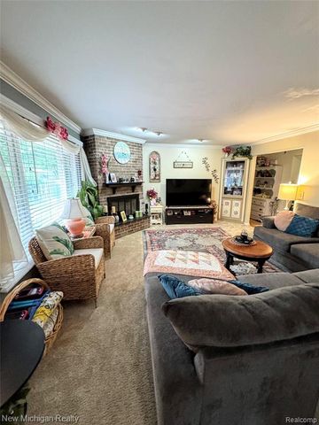 3239 N Shoreview Drive, Fort Gratiot, MI 48059