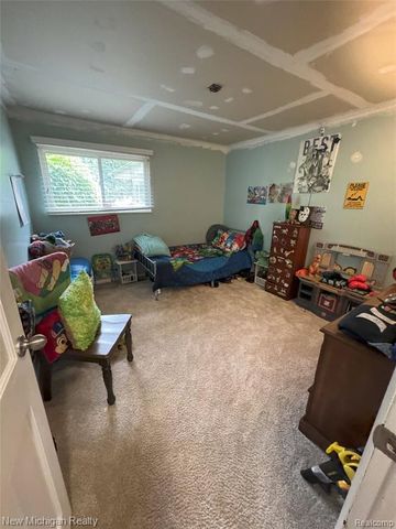 3239 N Shoreview Drive, Fort Gratiot, MI 48059