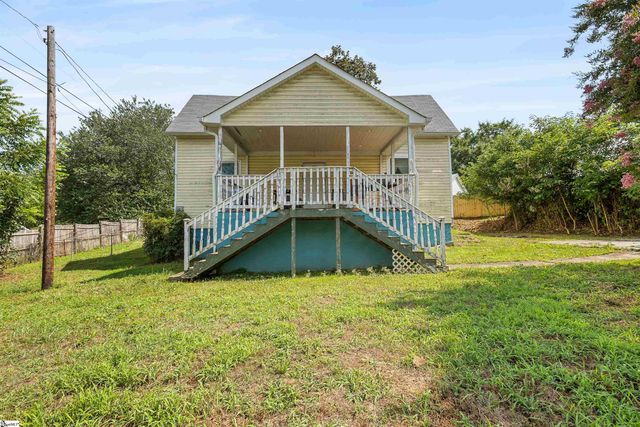 31 Mccaughrin Street, Pelzer, SC 29669