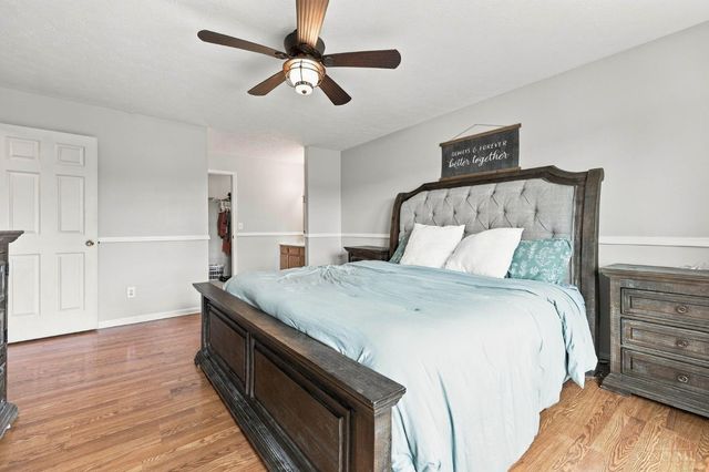 221 Clearbrook Drive, Franklin, OH 45005