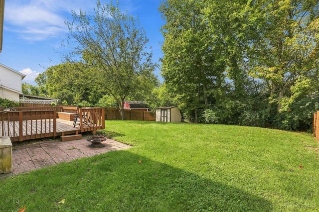 221 Clearbrook Drive, Franklin, OH 45005