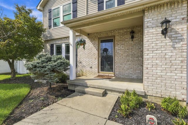 221 Clearbrook Drive, Franklin, OH 45005