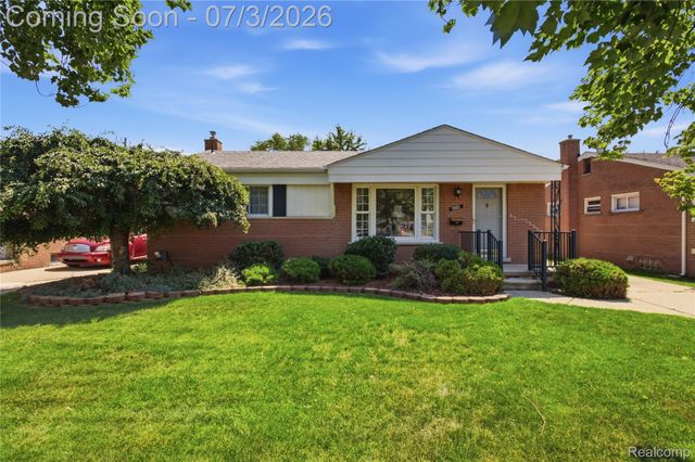 8516 Perrin Avenue, Westland, MI 48185