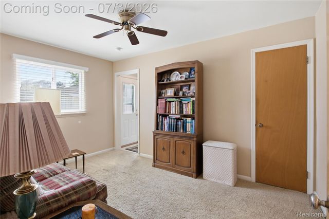 8516 Perrin Avenue, Westland, MI 48185