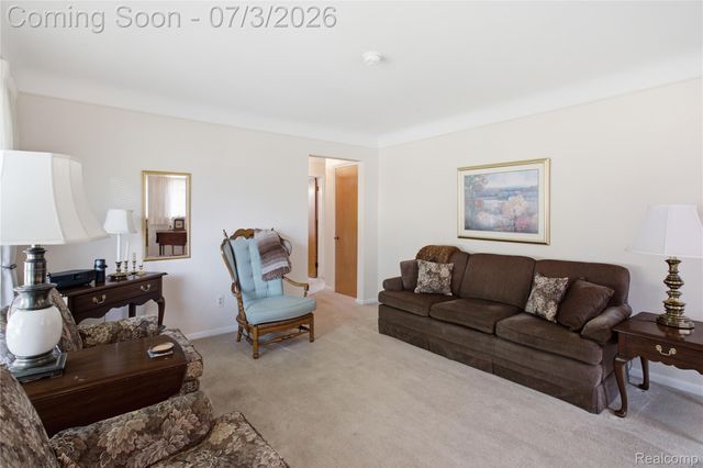 8516 Perrin Avenue, Westland, MI 48185