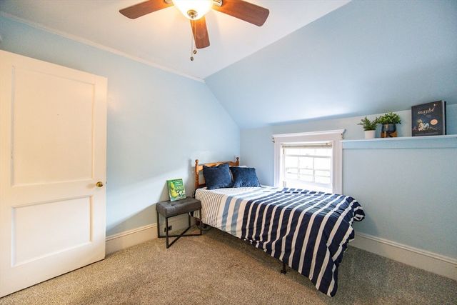 78 Chestnut St, Watertown, MA 02472