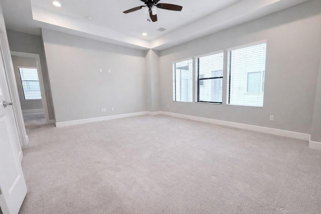 10806 Warwana Road C, Houston, TX 77043