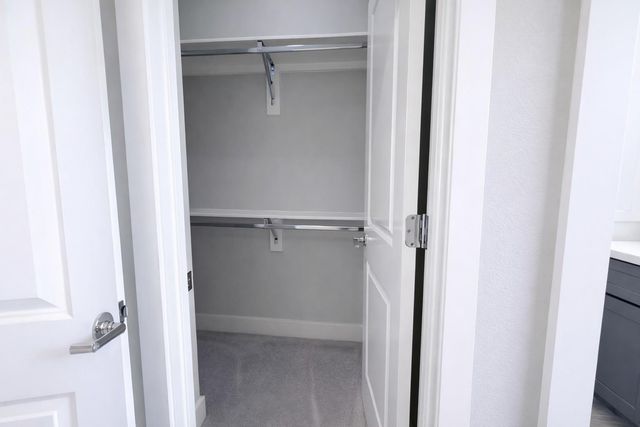 10806 Warwana Road C, Houston, TX 77043