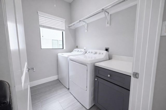 10806 Warwana Road C, Houston, TX 77043