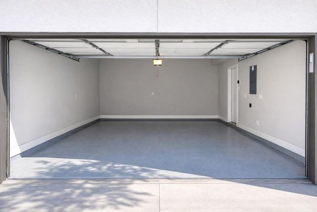 10806 Warwana Road C, Houston, TX 77043