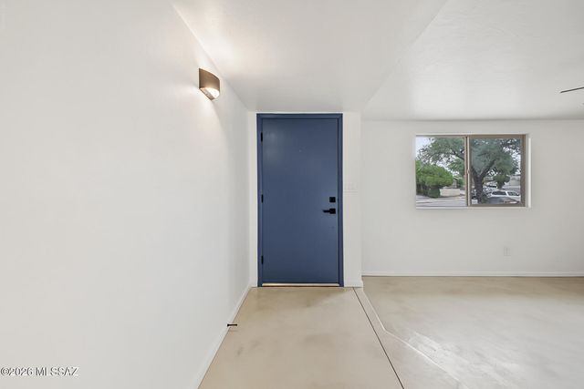 333 N Alandale Avenue, Tucson, AZ 85710