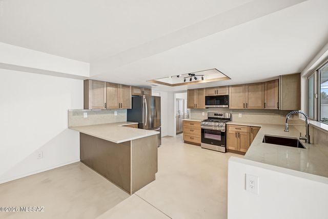 333 N Alandale Avenue, Tucson, AZ 85710