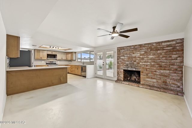 333 N Alandale Avenue, Tucson, AZ 85710