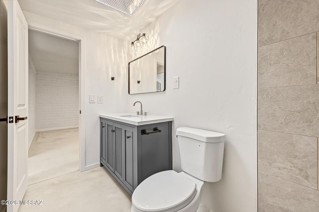 333 N Alandale Avenue, Tucson, AZ 85710