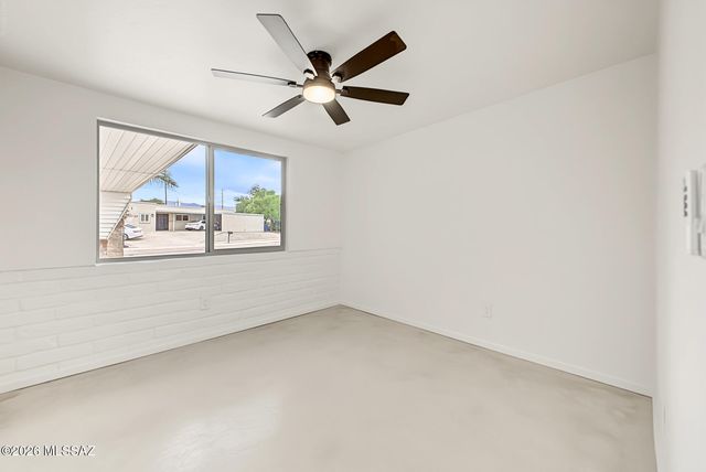333 N Alandale Avenue, Tucson, AZ 85710