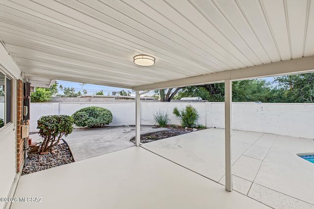 333 N Alandale Avenue, Tucson, AZ 85710