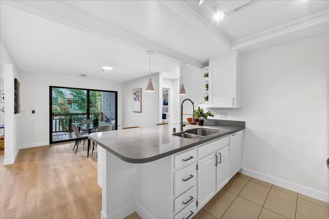 3715 Terstena Place 204, Santa Clara, CA 95051