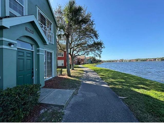 9820 LAKE CHASE ISLAND WAY 9820, Tampa, FL 33626