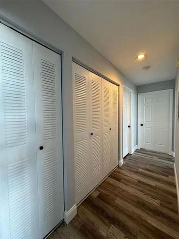 9820 LAKE CHASE ISLAND WAY 9820, Tampa, FL 33626