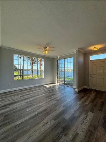 9820 LAKE CHASE ISLAND WAY 9820, Tampa, FL 33626