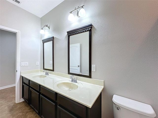 5121 APPENINE LOOP W, St Cloud, FL 34771
