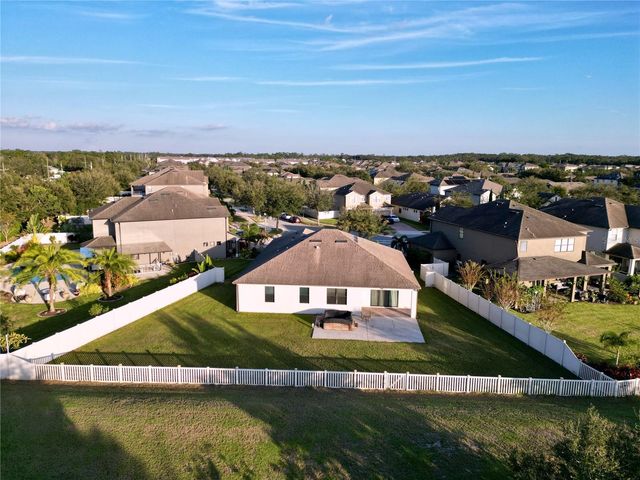 5121 APPENINE LOOP W, St Cloud, FL 34771