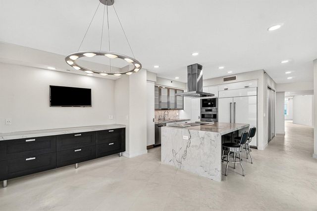 3740 S Ocean Boulevard 1102, Highland Beach, FL 33487