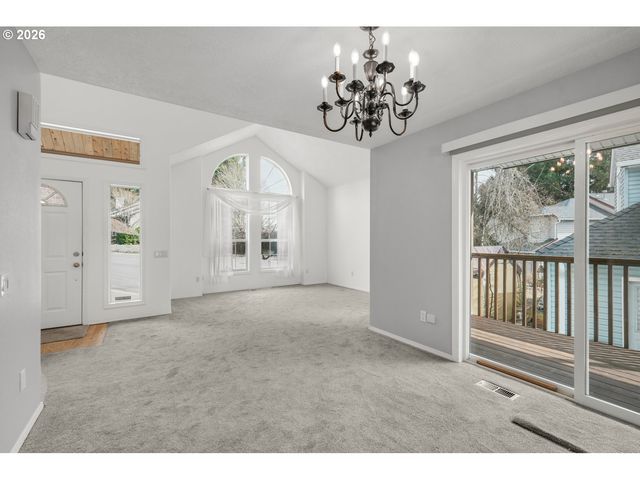 16582 Sw MCGWIRE Ct, Beaverton, OR 97007