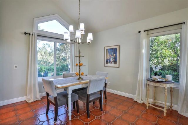 1838 Via Arroyo, La Verne, CA 91750