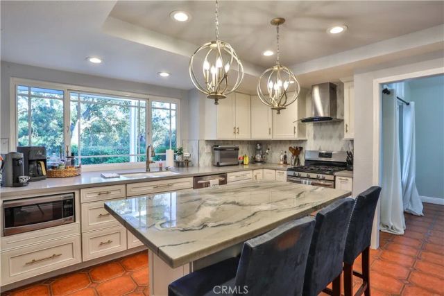 1838 Via Arroyo, La Verne, CA 91750