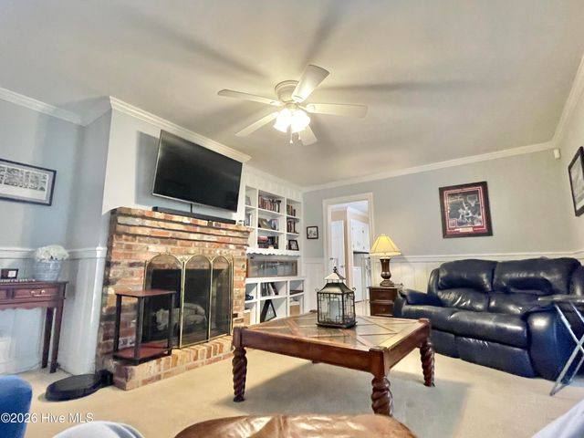 1501 Brownlea Drive, Greenville, NC 27858