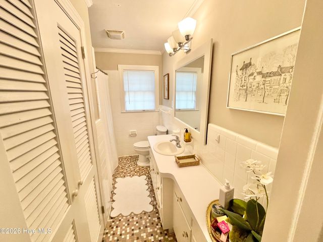 1501 Brownlea Drive, Greenville, NC 27858