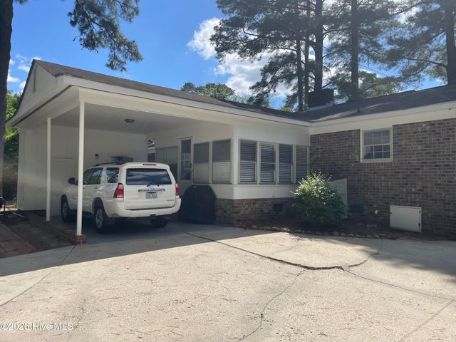 1501 Brownlea Drive, Greenville, NC 27858