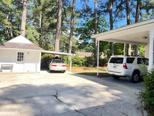 1501 Brownlea Drive, Greenville, NC 27858